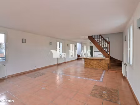 duplex 5 pièces 104 m²