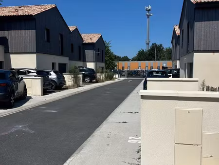 maison à louer à l’année