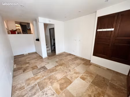 maison de ville t3 de 62m2 à carpentras