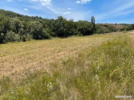 terrain agricole plat et accessible