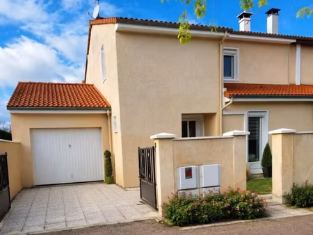 maison 4 pièces 98 m²