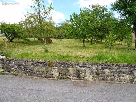 contz es bains  terrain constructible avec vue sur la moselle  libre de constructeur et ho