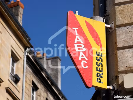fonds de commerce tabac  presse  jeux 120 m²