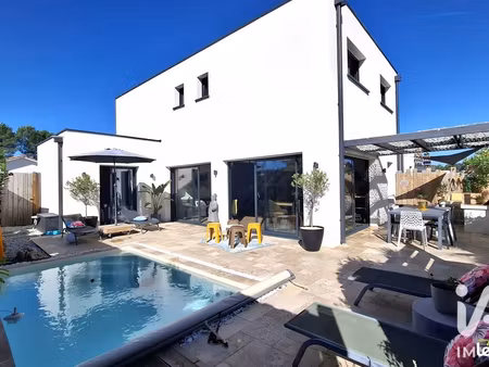 maison 6 pièces 160 m²