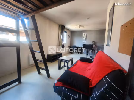 studio 1 pièce 27 m²