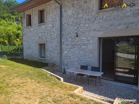 appartement 4 pièces 80 m²