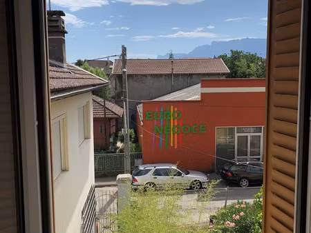 grenoble - studio dans maison avec jardin