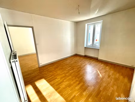 appartement 2 pièces 61 m²