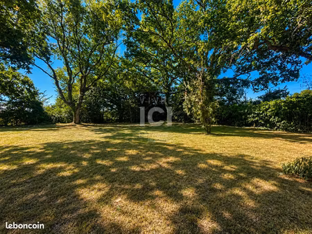 terrain 635 m² pont saint martin