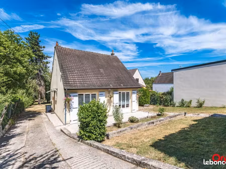 maison 3 pièces 77 m²