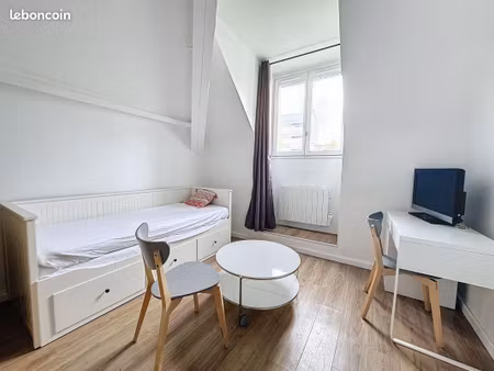 studio 2 pièces 20 m²