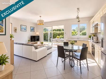 propriété 5 pièces 160 m²
