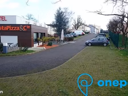 parking/box 12 m² le mans