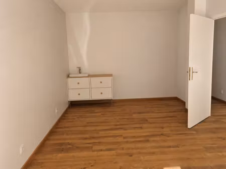 cabinet médical/ paramédical/ bien être à louer