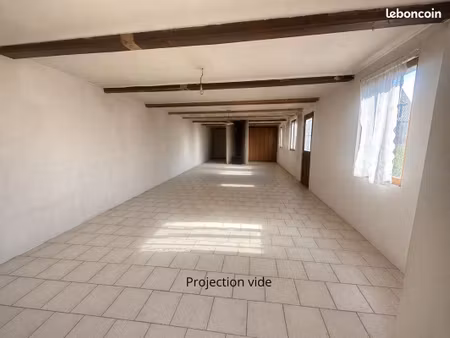 longère 4 pièces 155 m²