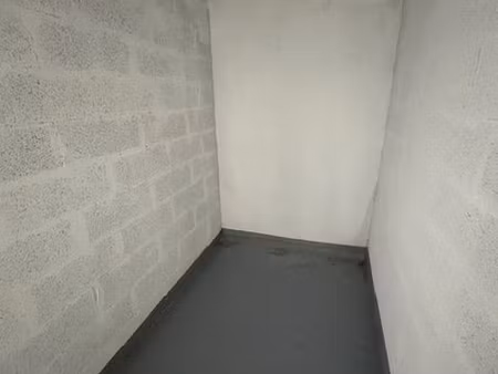 ? grande cave neuve 6 m² (15 m³) – ultra-sécurisée & sol résine