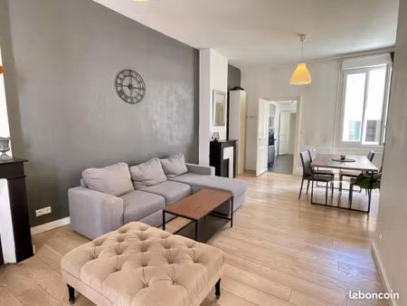 appartement 3 pièces 76 m²