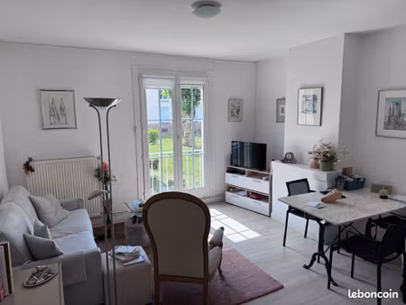 bel appartement proche parc de la hotoie