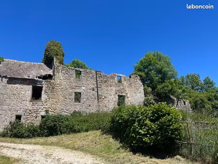 beau et grand terrain en creuse