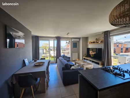 appartement f3 de 60 m2 climatisé vaulx en velin