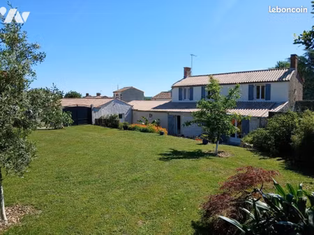 maison 150 m² curzon