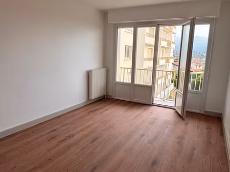 location t2 meublé bidart