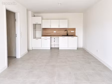 appartement 3 pièces 64 m²