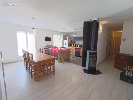 maison 6 pièces 110 m²