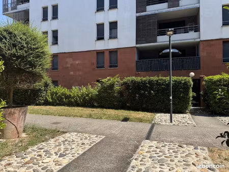 appartement 2 pièces 57 m²