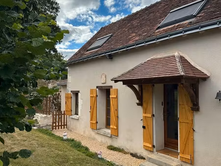 maison de campagne rénovée avec jardin clos