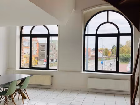 appartement duplex type loft -73 m2