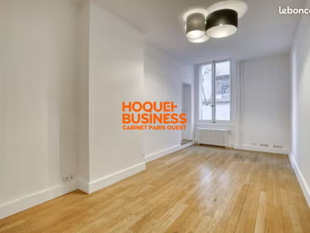 bureaux 17 m² paris