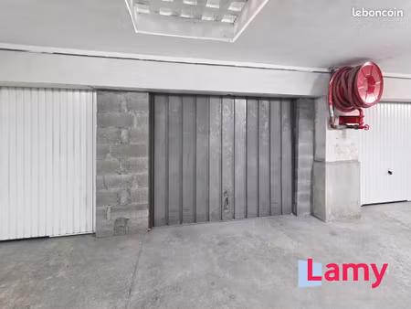 garage/box 12 m² aix en provence