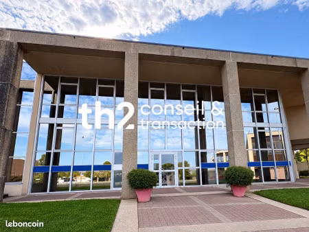 bureaux 1150 m² saint-lô