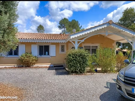 maison individuel 99m2 sur un terrain de 1700m2