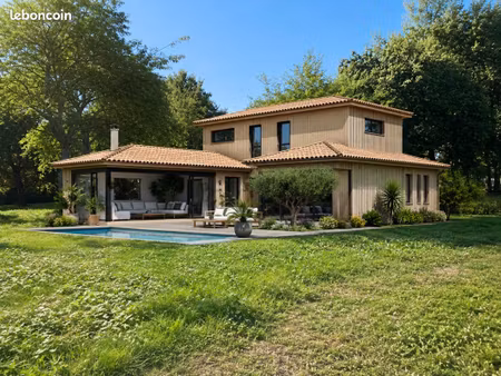terrain 610 m² cestas