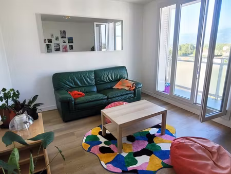 loue t3 meublé 68 m2  prox. campus