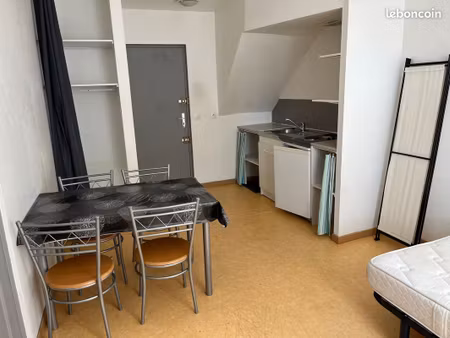 studio appartement meublé centre de bressuire toutes charges comprises