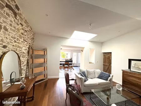 maison de plain-pied env. 110 m²