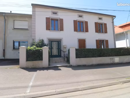 appt 4 pièces - 89 m² - 3 chambres - garage