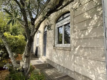 maison 6 pièces 109 m²