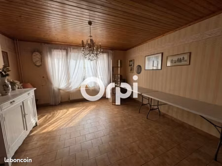 maison 4 pièces 142 m²