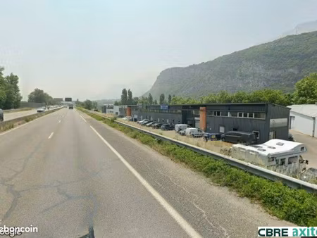 local d'activite 350 m² echirolles