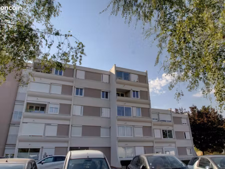 appartement 3 pièces 65 m²