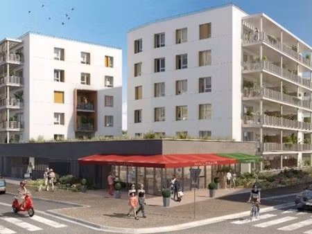 local commercial 86 m²
