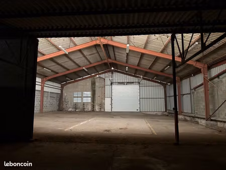 à louer local industriel  atelier  garage  stockage…400m2