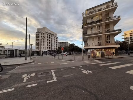 local commercial 157 m²