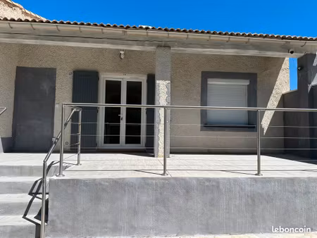? maison mitoyenne meublée de plain-pied – 60 m² avec jardin  terrasse et 2 parkings sécur