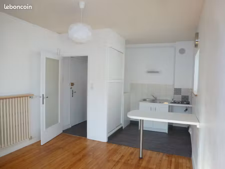 appartement 2 pces 37m2 chamalieres