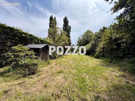 terrain 690 m² saint jean le thomas